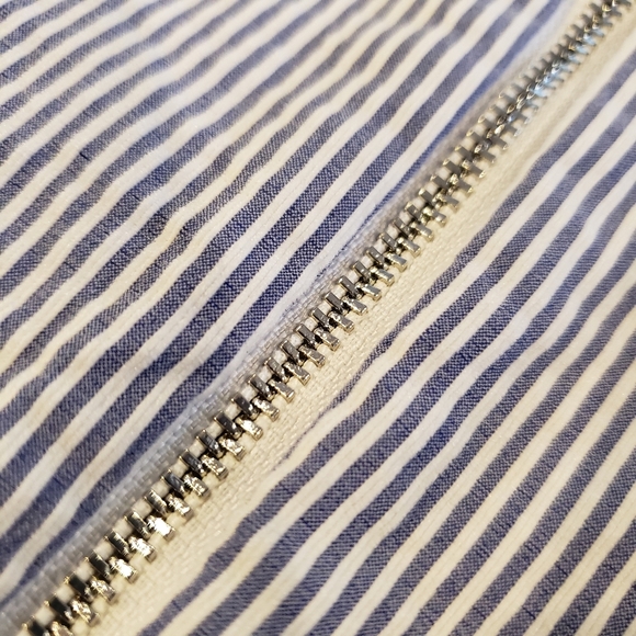 Calvin Klein Seersucker Bow Dress Size 4 - Picture 10 of 11